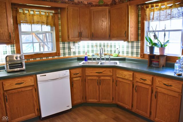 7730 Bear Creek Road, Morgantown, IN 46160