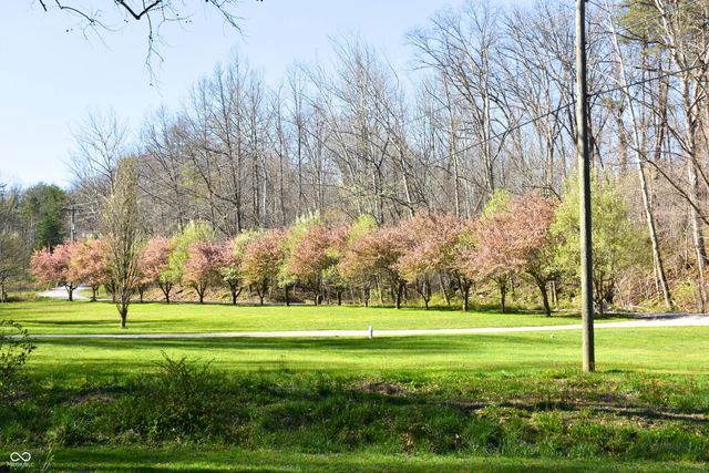 7730 Bear Creek Road, Morgantown, IN 46160