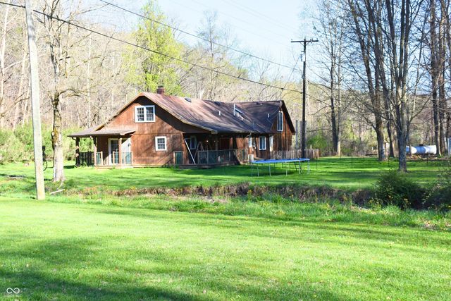 7730 Bear Creek Road, Morgantown, IN 46160