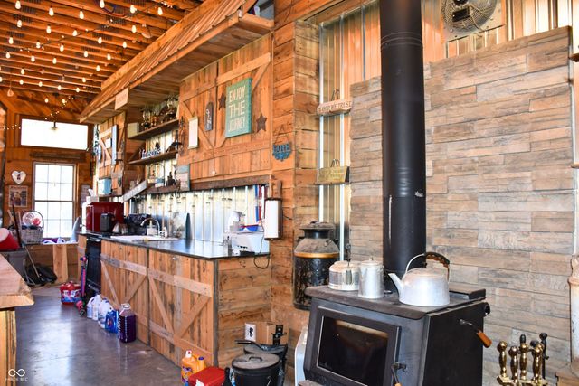 7730 Bear Creek Road, Morgantown, IN 46160