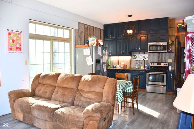 7730 Bear Creek Road, Morgantown, IN 46160