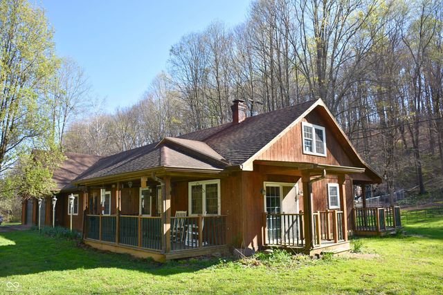 7730 Bear Creek Road, Morgantown, IN 46160