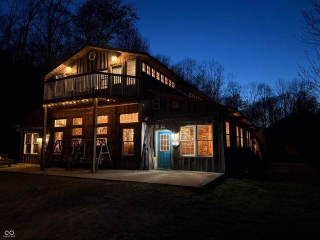 7730 Bear Creek Road, Morgantown, IN 46160