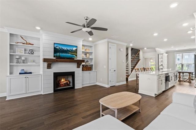 305 Marlowe Alley, Johns Creek, GA 30024