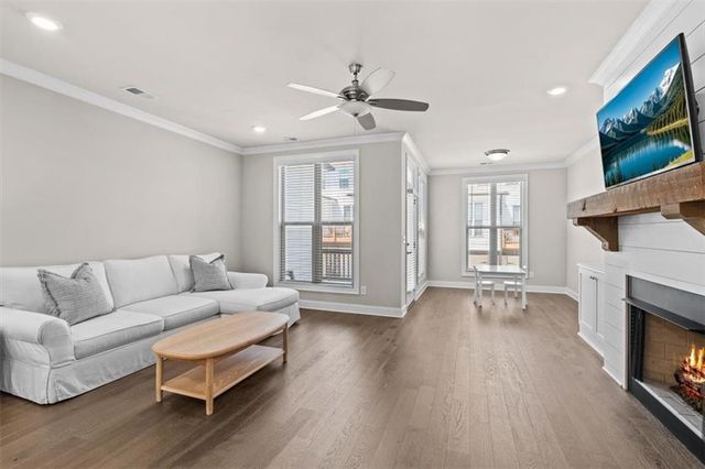 305 Marlowe Alley, Johns Creek, GA 30024