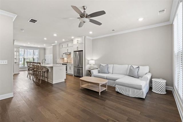 305 Marlowe Alley, Johns Creek, GA 30024