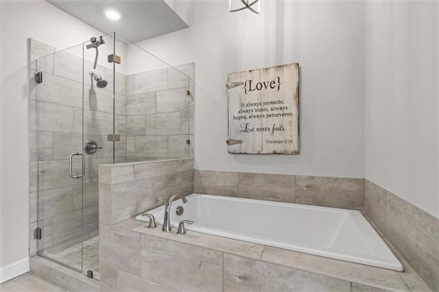 305 Marlowe Alley, Johns Creek, GA 30024