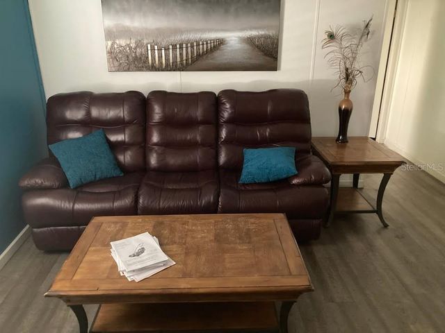 429 HERON HOLLOW, Plant City, FL 33565