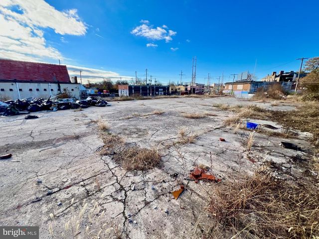 3213-19 N 11TH ST, Philadelphia, PA 19140