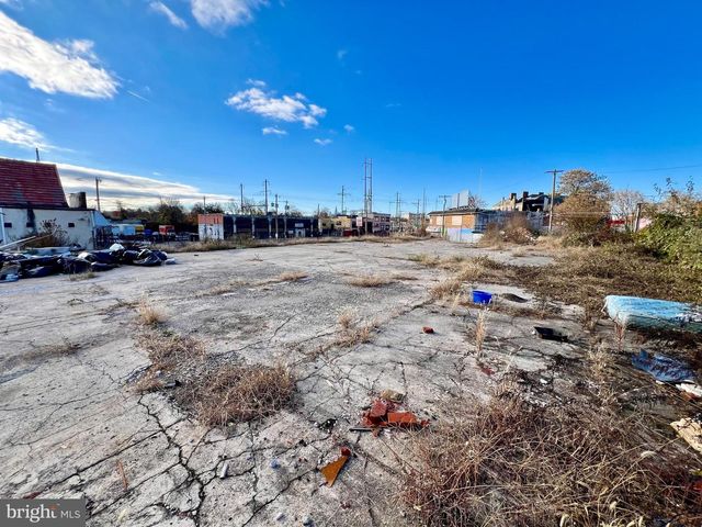3213-19 N 11TH ST, Philadelphia, PA 19140