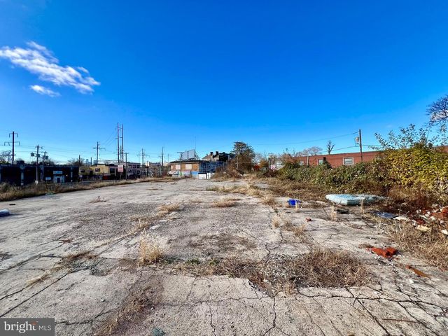 3213-19 N 11TH ST, Philadelphia, PA 19140