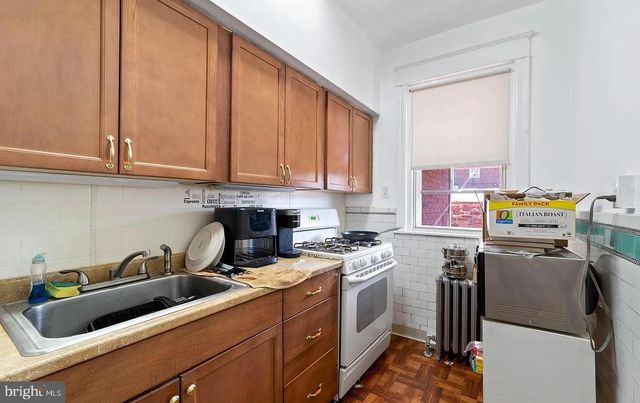2329 RHAWN ST, Philadelphia, PA 19152