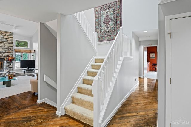 103 Bentwood Court, Blue Ash, OH 45241
