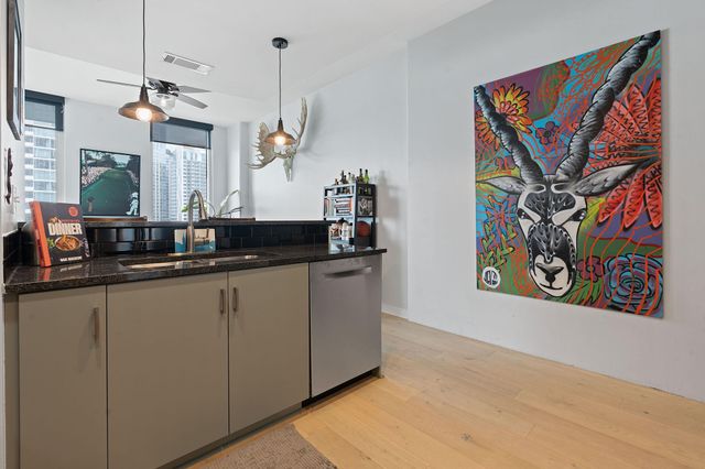 360 Nueces ST 1108, Austin, TX 78701