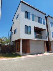 102 Tendick Unit 801, San Antonio, TX 78209
