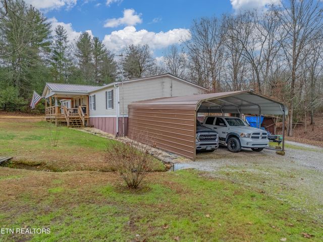 1725 Genesis Rd, Lancing, TN 37770