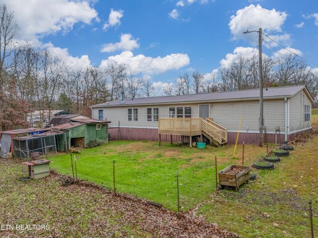 1725 Genesis Rd, Lancing, TN 37770
