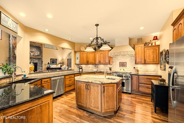 1420 Lakeview Drive, Sharps Chapel, TN 37866