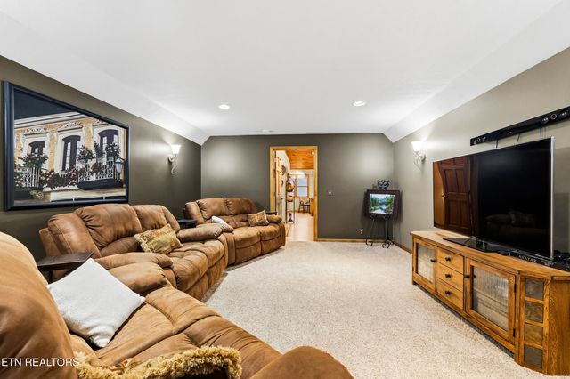 1420 Lakeview Drive, Sharps Chapel, TN 37866