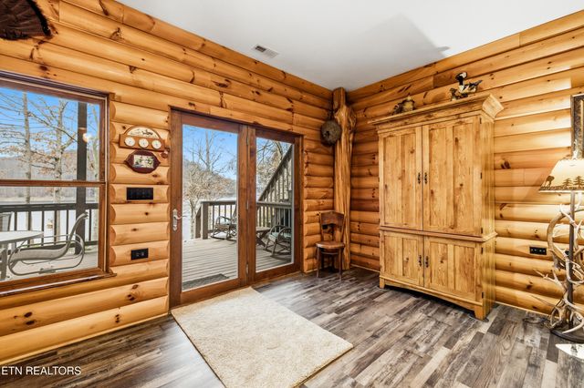 1420 Lakeview Drive, Sharps Chapel, TN 37866