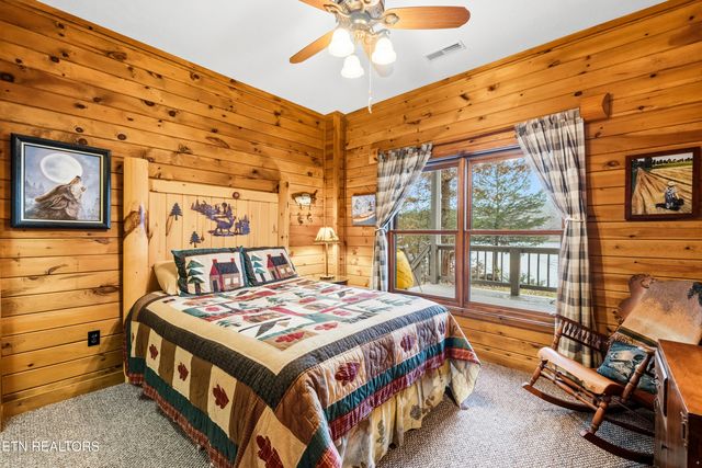 1420 Lakeview Drive, Sharps Chapel, TN 37866