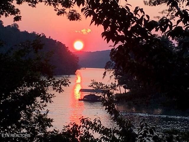 1420 Lakeview Drive, Sharps Chapel, TN 37866