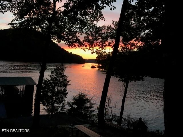 1420 Lakeview Drive, Sharps Chapel, TN 37866