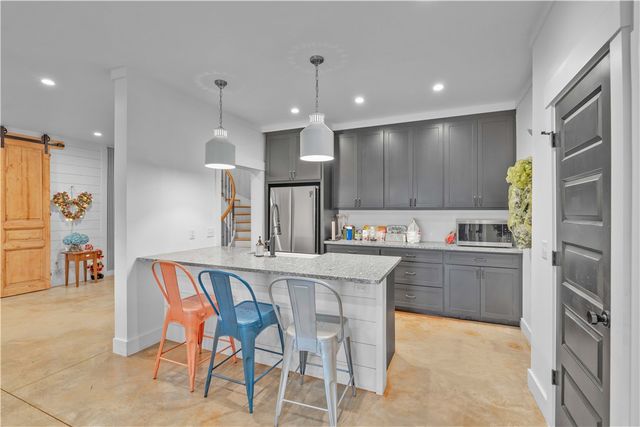 1425 S Harper Street, Laurens, SC 29360