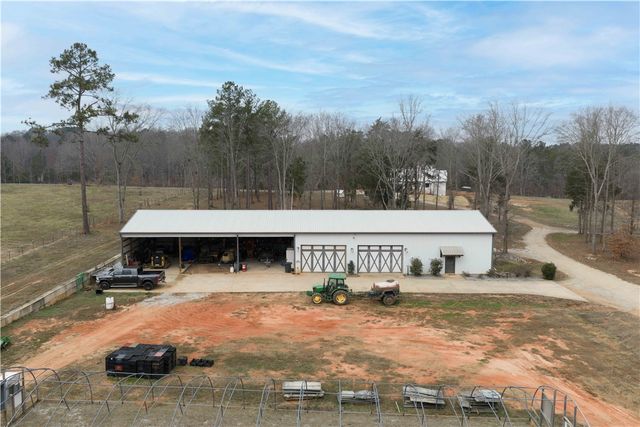 1425 S Harper Street, Laurens, SC 29360