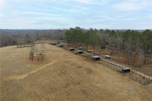 1425 S Harper Street, Laurens, SC 29360