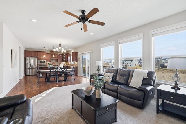 9834 Glacial Valley Alcove, Woodbury, MN 55129