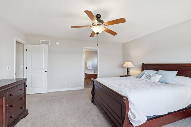 9834 Glacial Valley Alcove, Woodbury, MN 55129