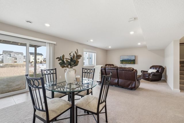 9834 Glacial Valley Alcove, Woodbury, MN 55129