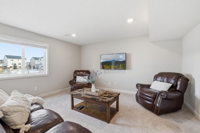 9834 Glacial Valley Alcove, Woodbury, MN 55129