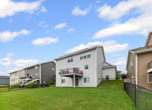 9834 Glacial Valley Alcove, Woodbury, MN 55129