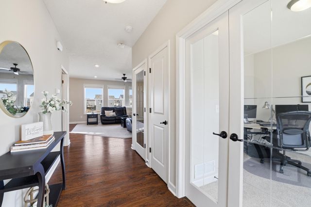 9834 Glacial Valley Alcove, Woodbury, MN 55129