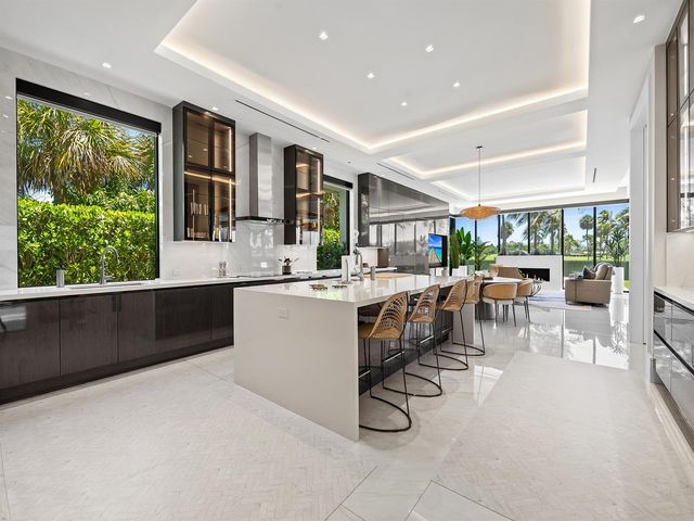 3916 Country Club Lane, Fort Lauderdale, FL 33308