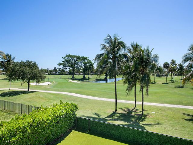 3916 Country Club Lane, Fort Lauderdale, FL 33308