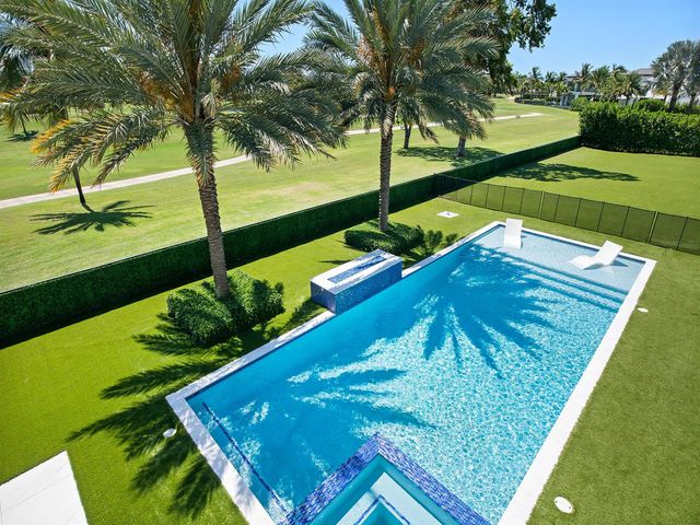 3916 Country Club Lane, Fort Lauderdale, FL 33308