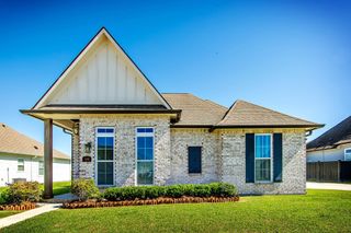 146 Marmande Avenue, Thibodaux, LA 70301