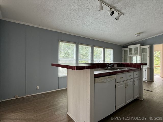 6771 W 57th Street North, Tulsa, OK 74126