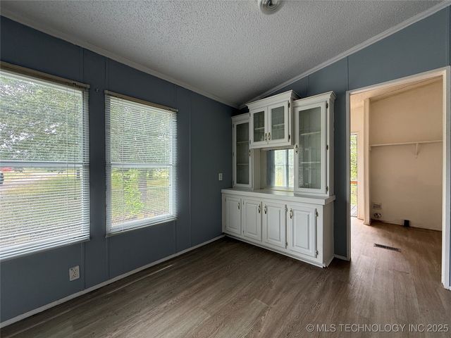 6771 W 57th Street North, Tulsa, OK 74126