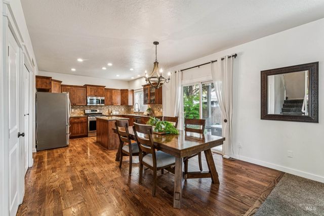 2917 E Shadowband St, Eagle, ID 83616