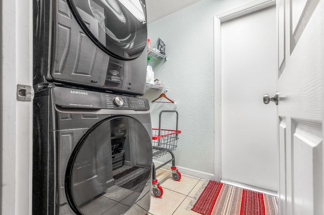 9262 Silver Glen Way, Lake Worth, FL 33467
