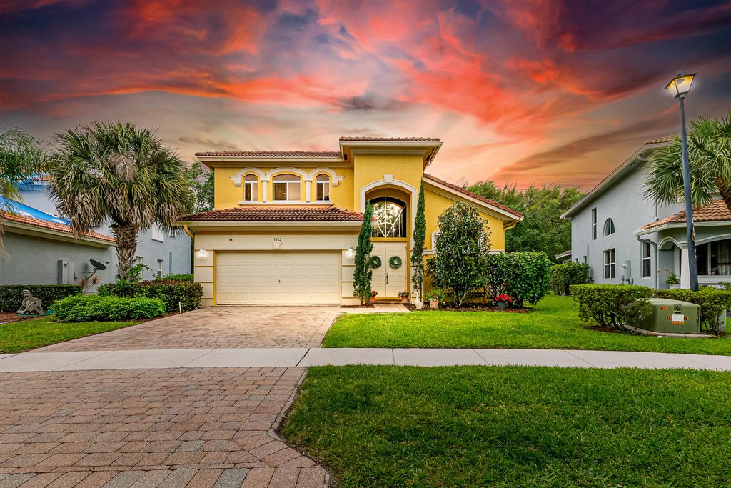 9262 Silver Glen Way, Lake Worth, FL 33467