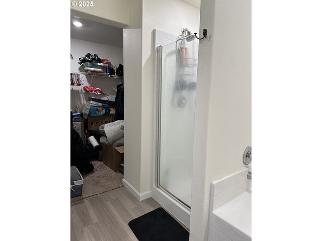 1424 W 11TH St, La Center, WA 98629