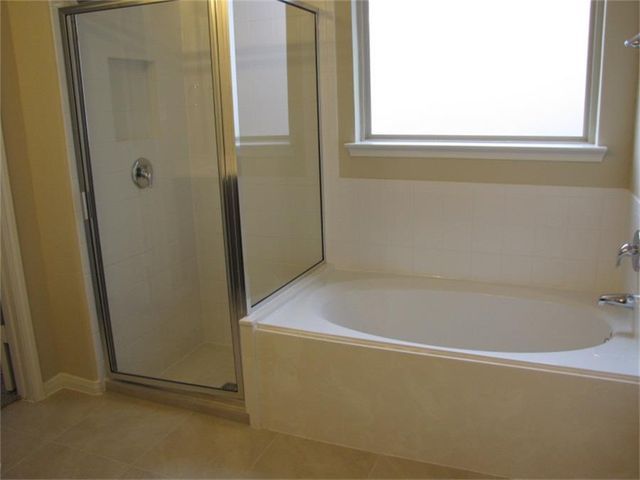 1810 Dover Heights Lane, Fresno, TX 77545