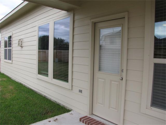 1810 Dover Heights Lane, Fresno, TX 77545