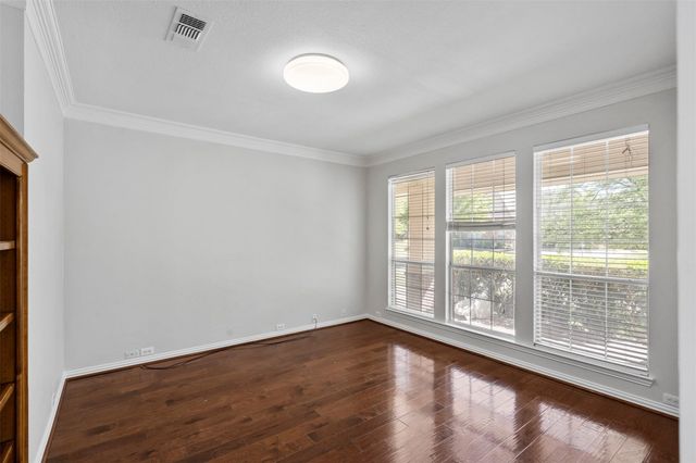 8036 Ocean Drive, Fort Worth, TX 76123