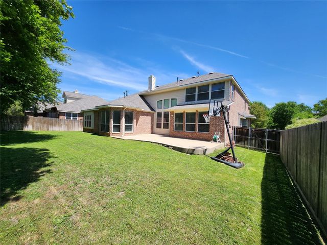 8036 Ocean Drive, Fort Worth, TX 76123